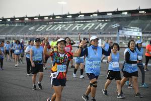 BIB: 50703
                            <button type="button" onclick="openModal(10465927)" class="btn btn-primary btn-sm float-right btn-popup" data-toggle="modal" data-target=".modal-high-quality">
                        <i class="fas fa-shopping-cart"></i> Add to Cart
                    </button>
                                            <button type="button" onclick="isThisMe(10465927, true)" class="btn btn-success btn-sm float-right btn-popup btn-isme hidden" data-toggle="tooltip" data-placement="bottom" title="นี่คือรูปของคุณใช่ไหม คลิกที่นี่เพื่อเอาเข้าอัลบั้ม">
                        <i class="fas fa-plus"></i> Add to album
                    </button>
                    <button type="button" onclick="isThisMe(10465927, false)" class="btn btn-warning btn-sm float-right btn-popup btn-isnotme hidden">
                        <i class="fas fa-ban"></i> Remove from album
                    </button>